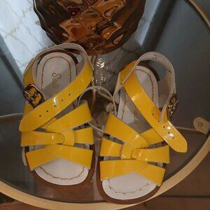 Toddler Shinny Yellow Salt Water Sandals Size 6